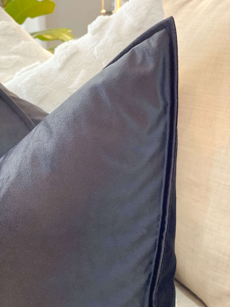 Cojín Euro Velvet con orilla