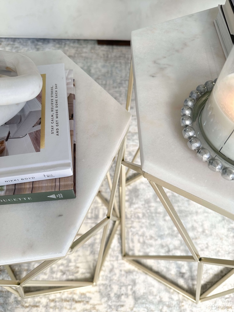 Mesa Marmol hexagonal metal Champagne