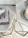 Mesa Marmol hexagonal metal Champagne
