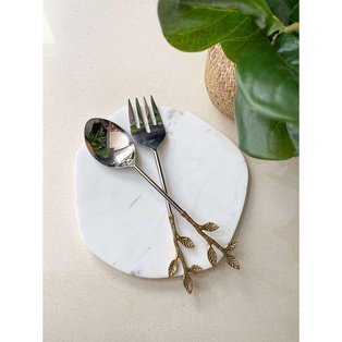 Cuchara y tenedor para servir